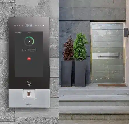 Botoneira IP System BTicino Touch 10'' 3